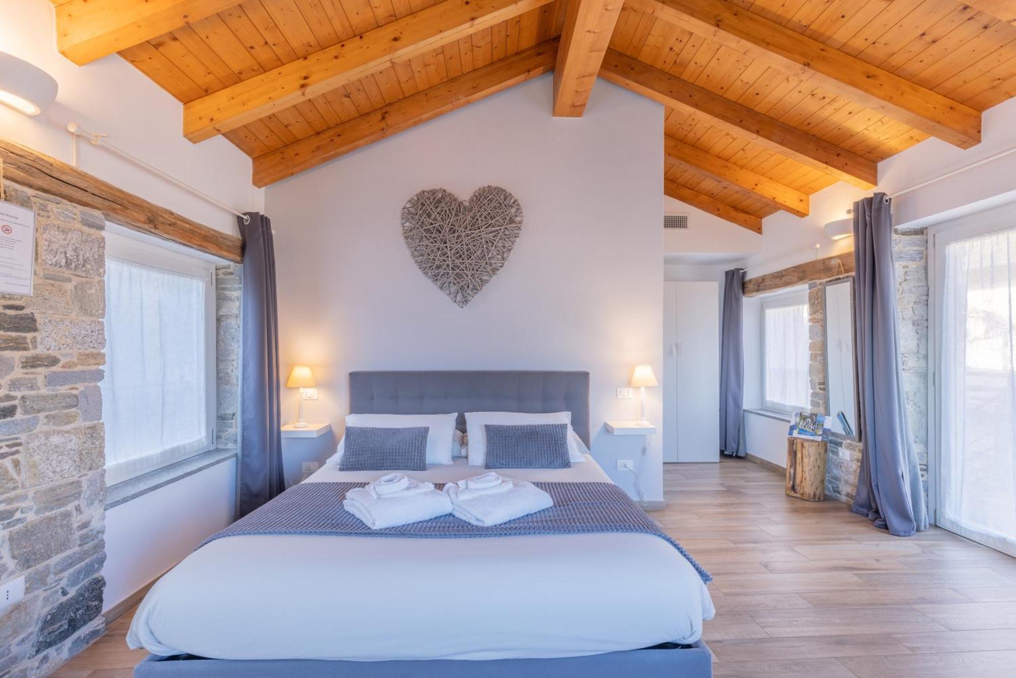 Il Riccio Di Ricciano Bed and Breakfast Casale Corte Cerro Εξωτερικό φωτογραφία